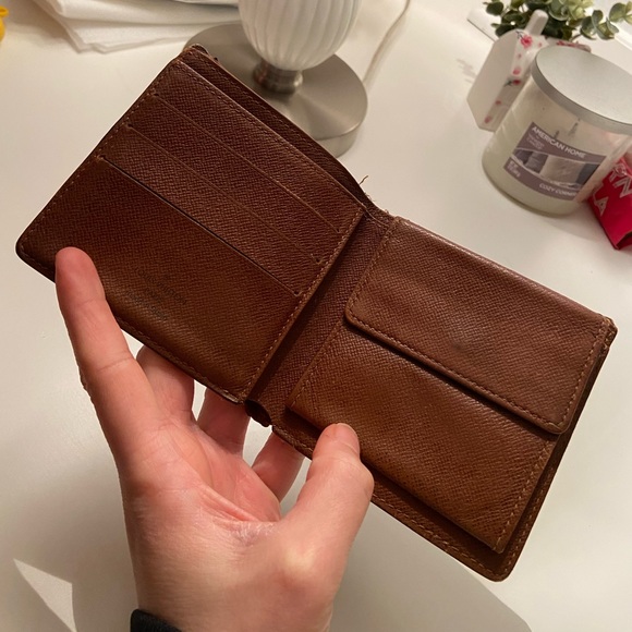 Louis Vuitton Marco Bifold wallet - Picture 4 of 6